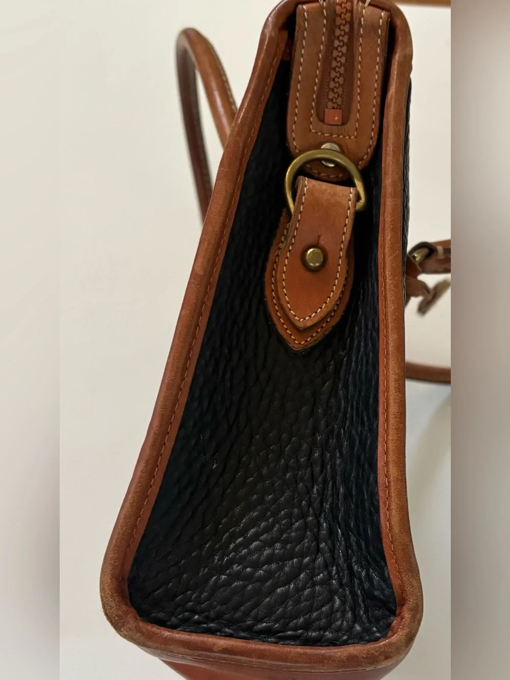 Dooney & Bourke vintage all weather leather satchel purse bag